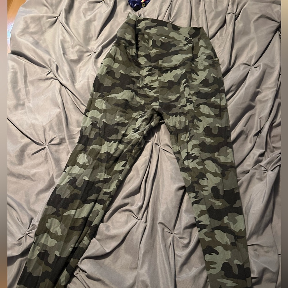 Vera Wang Leggings
